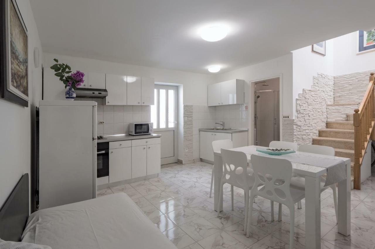 Apartments Rafaj Pula Extérieur photo
