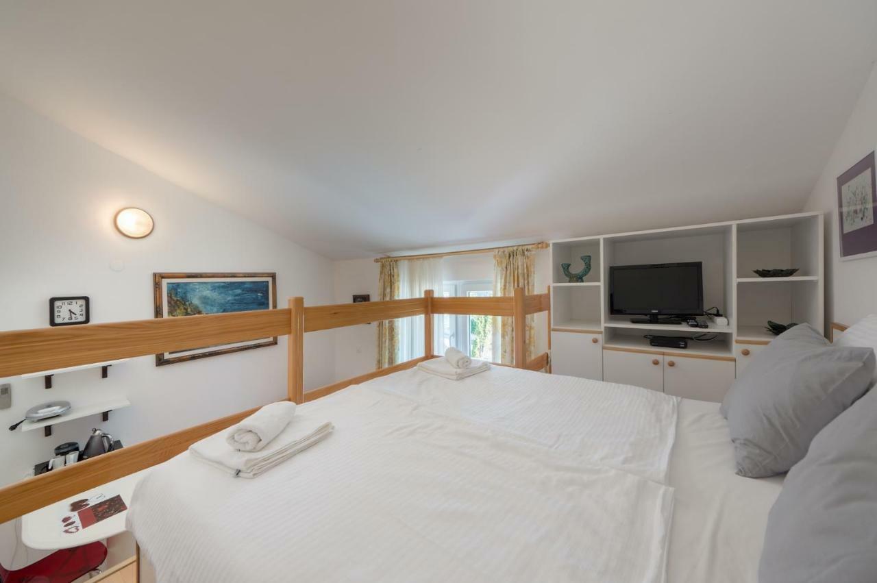 Apartments Rafaj Pula Extérieur photo